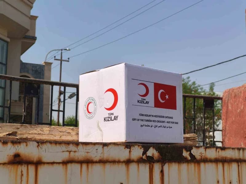 Türk Kızılay, Irak ve komşu ülkelerde başlattığı Yardım kampanyası kapsamında Kerkük kentinde 500 ihtiyaç sahibi aileye