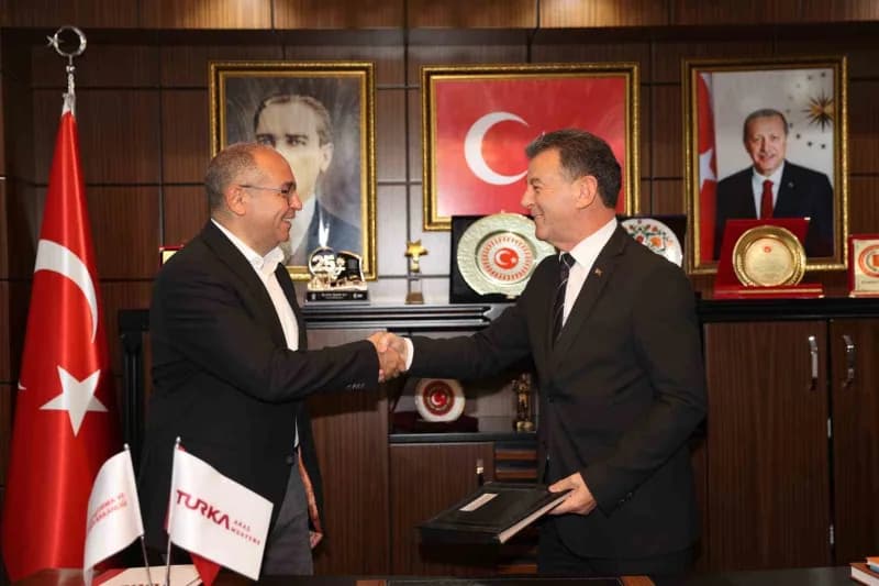 TURKA İcra Kurulu Üyesi Serhan Salman ve Kapaklı Belediye Başkanı Mustafa Çetin