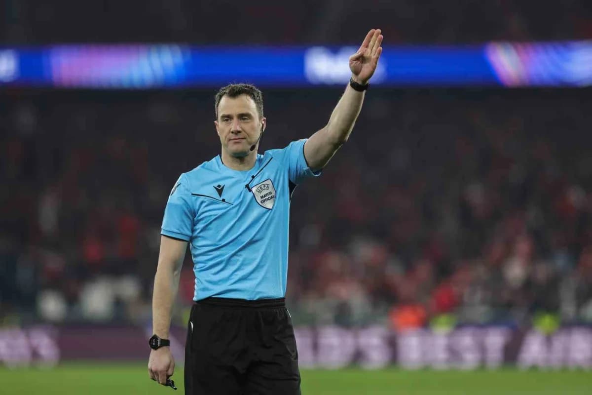 Türkiye ile Fransa arasında UEFA Uluslar A Ligi maçını yönetecek hakem Felix Zwayer