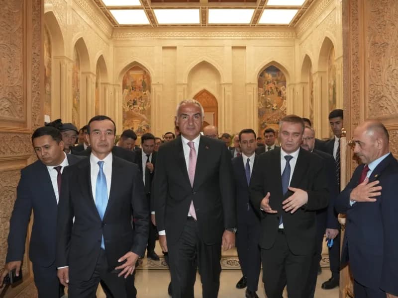 Türkiye ile Özbekistan arasında köklü kültürel bağları yeni çalışmalarla güçlendirmek için ‘Kültür Alanında İş Birliği M