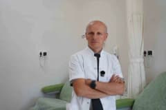 Lenfoma hastalığı hakkında bilgi veren Hematoloji Uzmanı Doç. Dr. Mustafa Karagülle Bilecik Eğitim ve Araştırma Hastanes