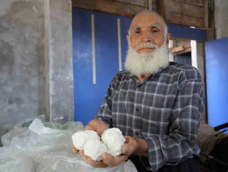 84 yaşındaki Bekir İslamcan