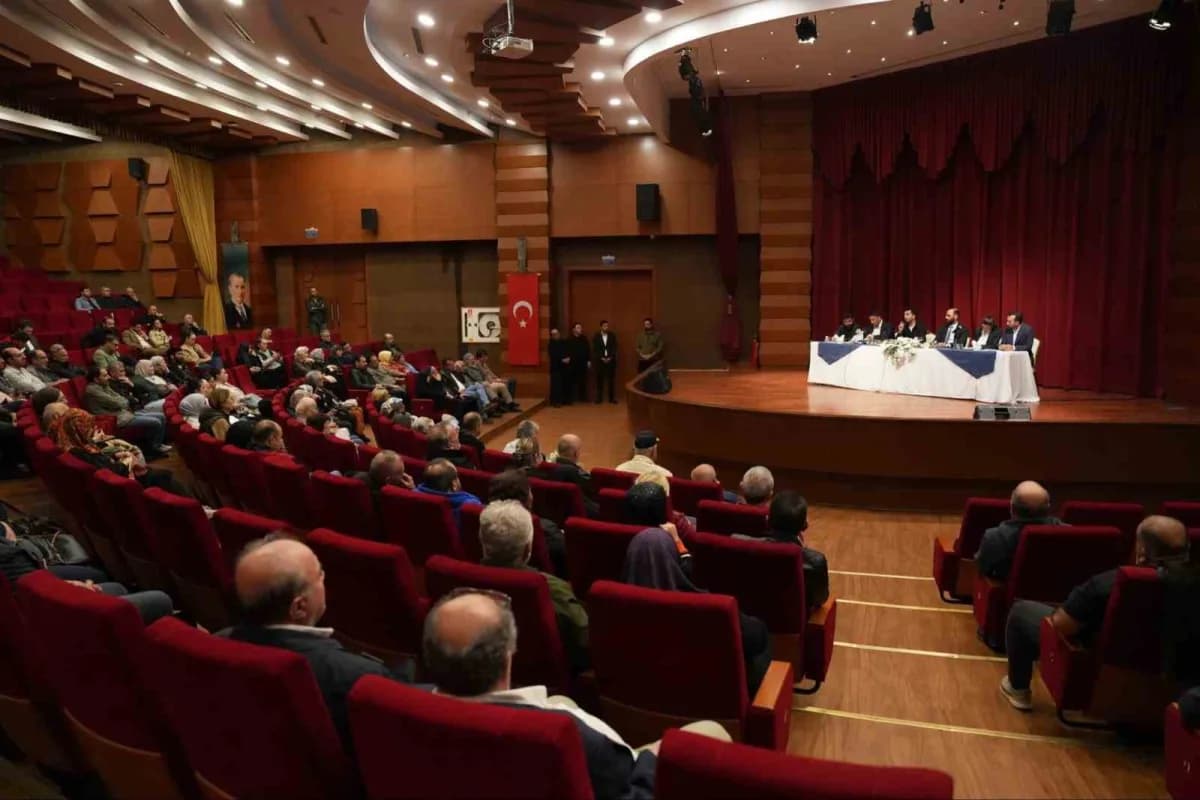 Tuzla Belediye Başkanı Av. Eren Ali Bingöl, 2023 yılında yıkımı gerçekleştirilen Penguen Sitesi’nde yaşanan mağduriyetin