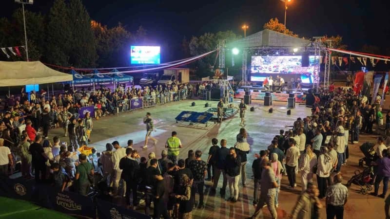 Tuzla Belediyesi tarafından çocukların ve gençlerin Yaz tatilini sporla değerlendirmeleri amacıyla düzenlenen 2026 Yaz S