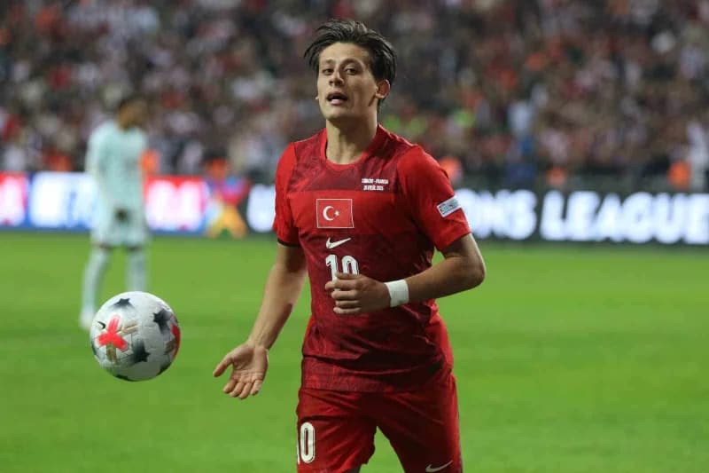 Türkiye a milli futbol takımı, UEFA Uluslar a Ligi 1. Grup ilk maçında KOCAELİ'nde Fransa'ya 1-0 mağlup oldu.