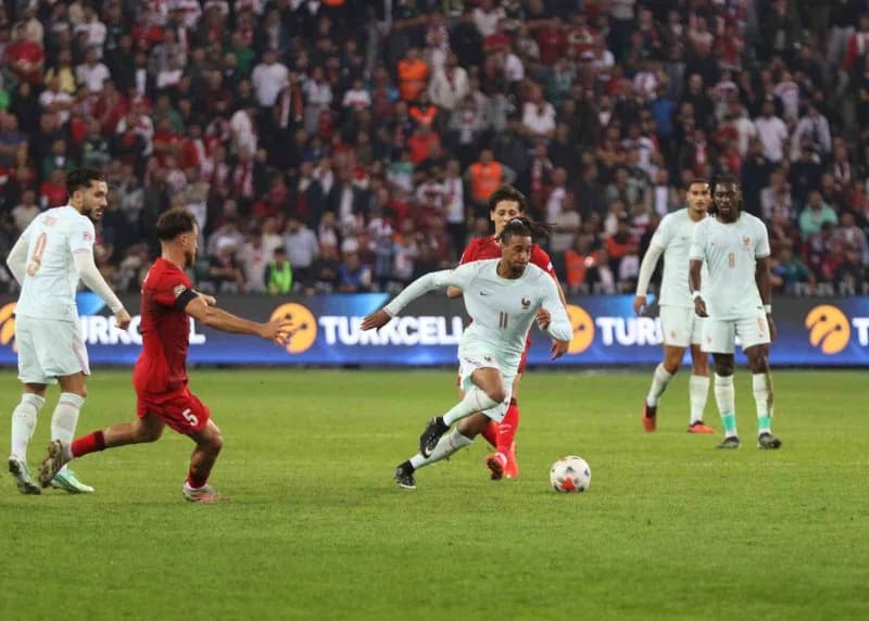 A Milli Futbol Takımı, UEFA Uluslar a Ligi 1. Grup ilk maçında Fransa ile Kocaeli'de karşılaşıyor. Mücadelenin ilk yarıs