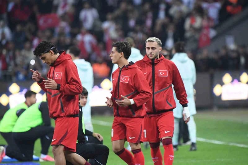 A Milli Futbol Takımı, UEFA Uluslar a Ligi 1. Grup ilk maçında Fransa ile Kocaeli'de karşılaşıyor. Mücadelenin ilk yarıs