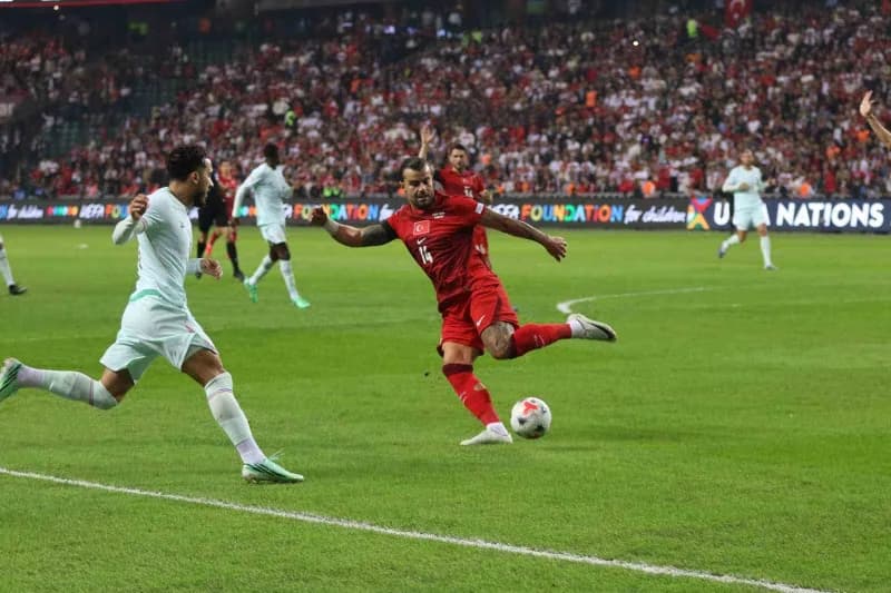 UEFA Uluslar Ligi maçında Türkiye ve Fransa takımları Kocaeli'de karşılaşıyor