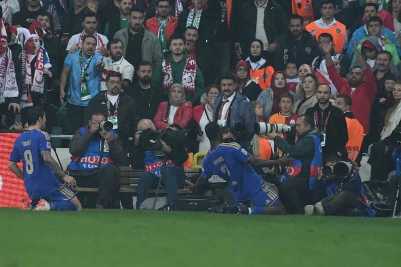 A Milli Futbol Takımı, UEFA Uluslar a Ligi 1. Grup'taki ikinci maçında Bursa'da İtalya ile karşı karşıya geliyor. Müsaba