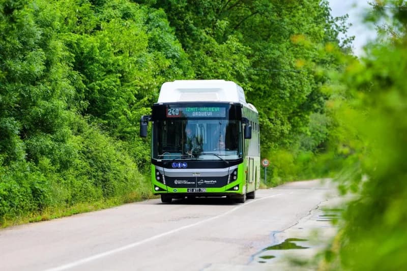 Kocaeli Büyükşehir Belediyesi iştiraki UlaşımPark, çevre dostu ve sürdürülebilir Ulaşım çalışmalarıyla İngiltere'de düze