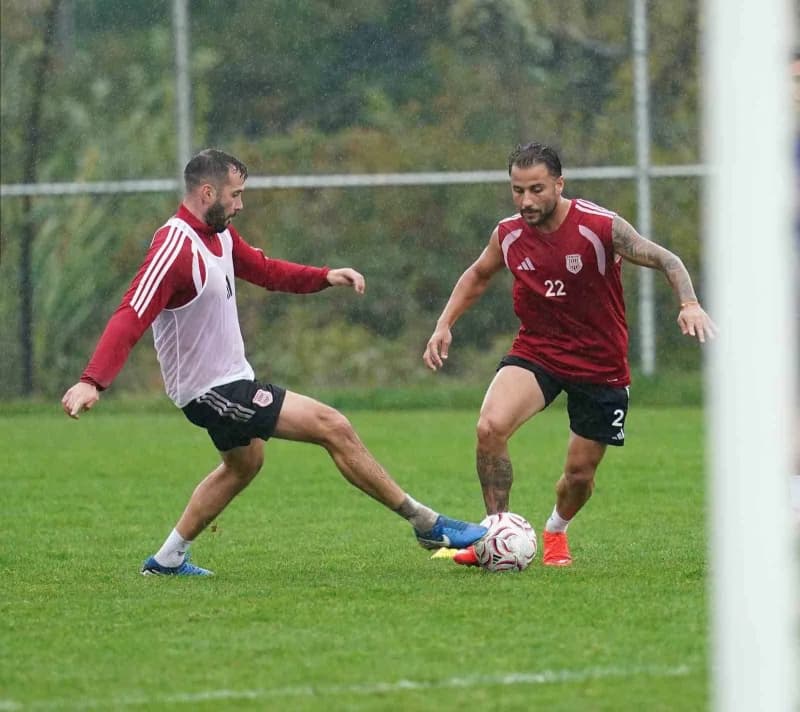 Trendyol 1. Lig ekiplerinden Pendikspor, lige verilen uzun milli arayı Bolu'da kampa girerek değerlendiriyor. Teknik Dir
