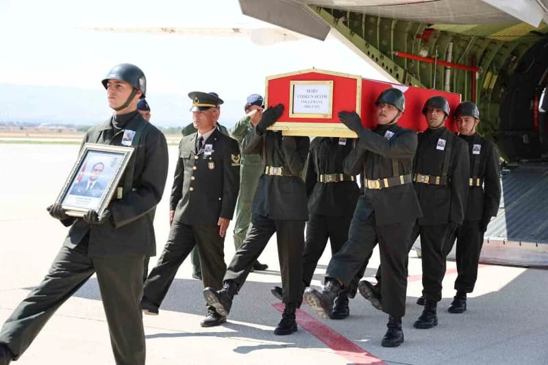Zeytin Dalı harekât Bölgesi’nde geçirdiği kalp krizi sonucu şehit olan Elazığlı Tankçı Uzman Çavuş Coşkun Sevim’in naaşı