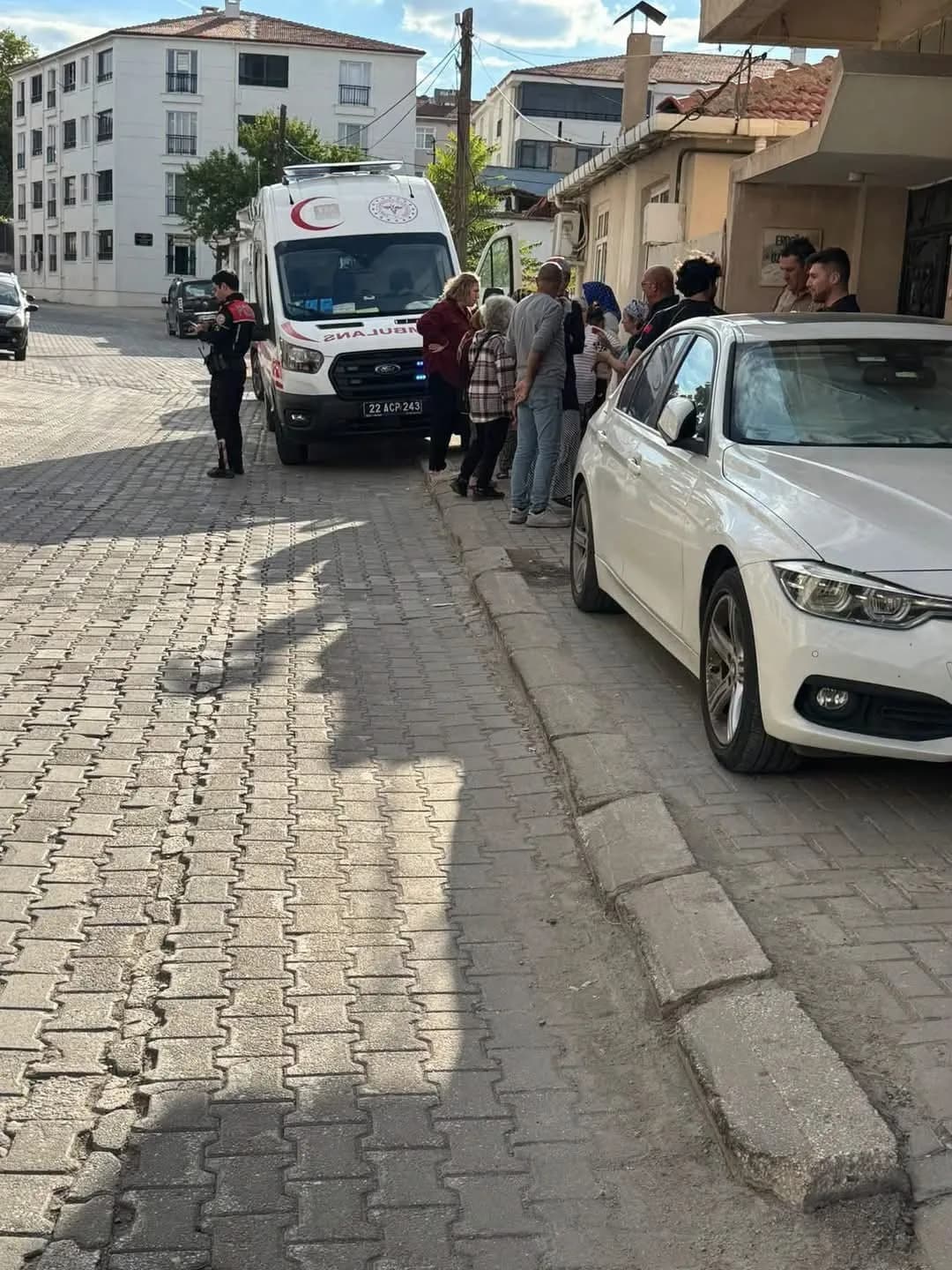 Edirne Uzunköprü’de yalnız yaşayan 80 yaşındaki kadının evinde ölü bulunmasıyla ilgili olay yeri