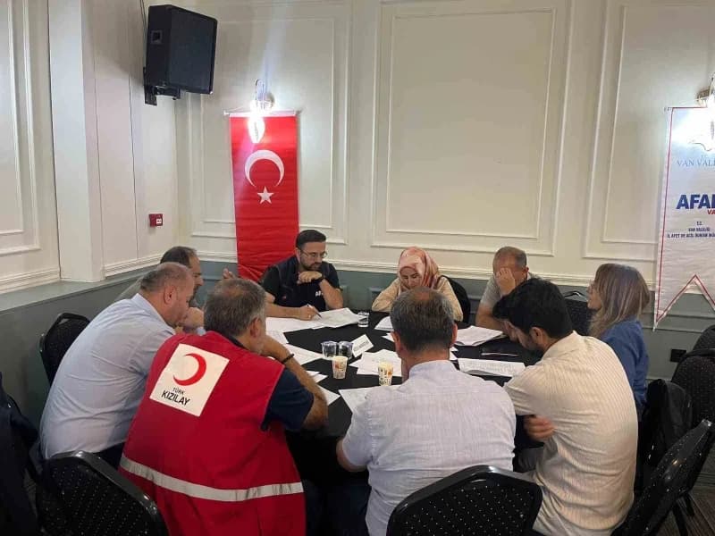 Van Afet ve Acil Durum (AFAD) İl Müdürlüğü ekipleri, İl Afet Risk Azaltma Planı (İRAP) kapsamında, 2027–2031 yıllarını k