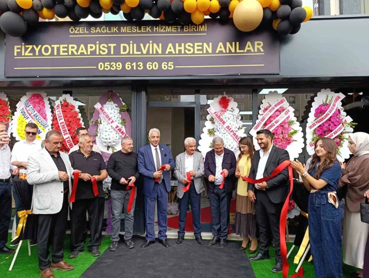 Türkiye Gazetesi Van Bölge Müdürü Şükrü Haşim Talay’ın kızı Fizyoterapist Dilvin Ahsen Anlar tarafından kurulan Özel Sağ