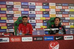 Vincenzo Montella ve Zeki Çelik Yüzüncü Yıl Atatürk Stadı'nda basın toplantısında açıklama yapıyor