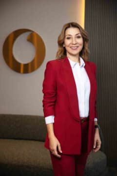 Vodafone Akıllı Fiber Sistemi kapsamında yapay zekâ destekli Wi-Fi 7 modem ve evde internet bağlantısı deneyimi