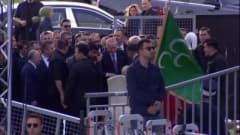 Cumhurbaşkanı Erdoğan, Yağlı Güreş Cumhurbaşkanlığı Kupası finalinde sporcuları izlerken