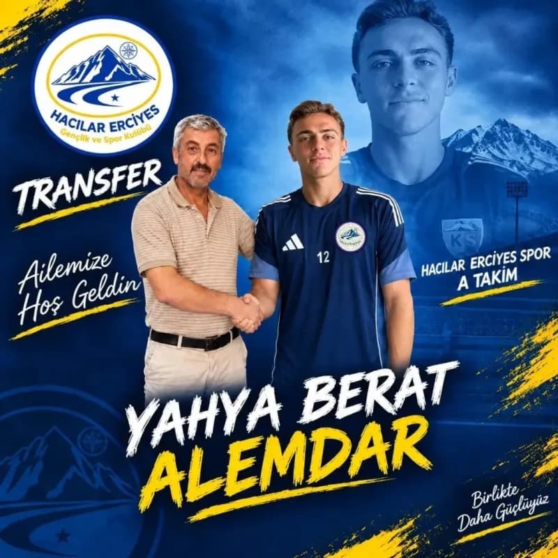 Yahya Berat Alemdar, Hacılar Erciyesspor formasıyla poz veriyor