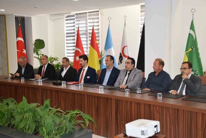 Yalova’da turizm fuarları ve tanıtım stratejisi toplantısından bir kare
