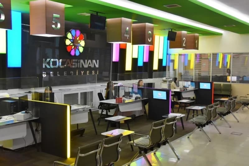 Kocasinan Belediyesi; vatandaşların talep ve beklentilerine daha hızlı yanıt verebilmek amacıyla Çözüm Merkezi’ni yapay