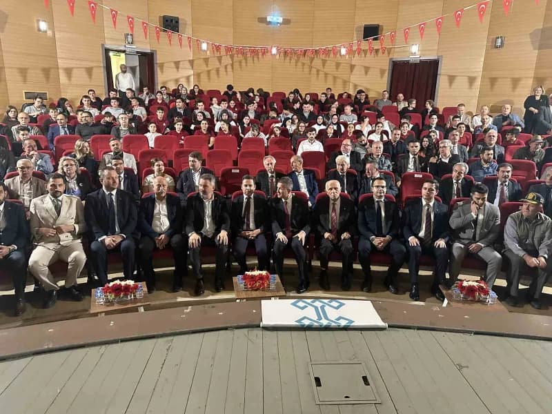 Tekirdağ Muratlı'da Yavuz Sultan Selim Han anma töreninde mehteran takımı gösterisi
