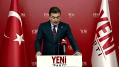 YENİ Parti Sözcüsü Zeynel Emre parti genel merkezinde açıklama yapıyor