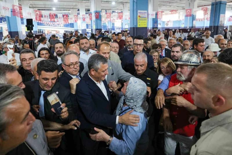 YENİ Parti Yunusemre İlçe Başkanlığı için ön seçim yapıldı. Mevcut İlçe Başkanı Yalçın Arcak ile Hasan İmamoğlu’nun aday