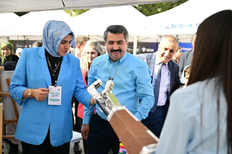 Yıldırım Belediyesi, Bursa İl Milli Eğitim Müdürlüğü tarafından Bilim Şenlikleri Destekleme Programı kapsamında düzenlen