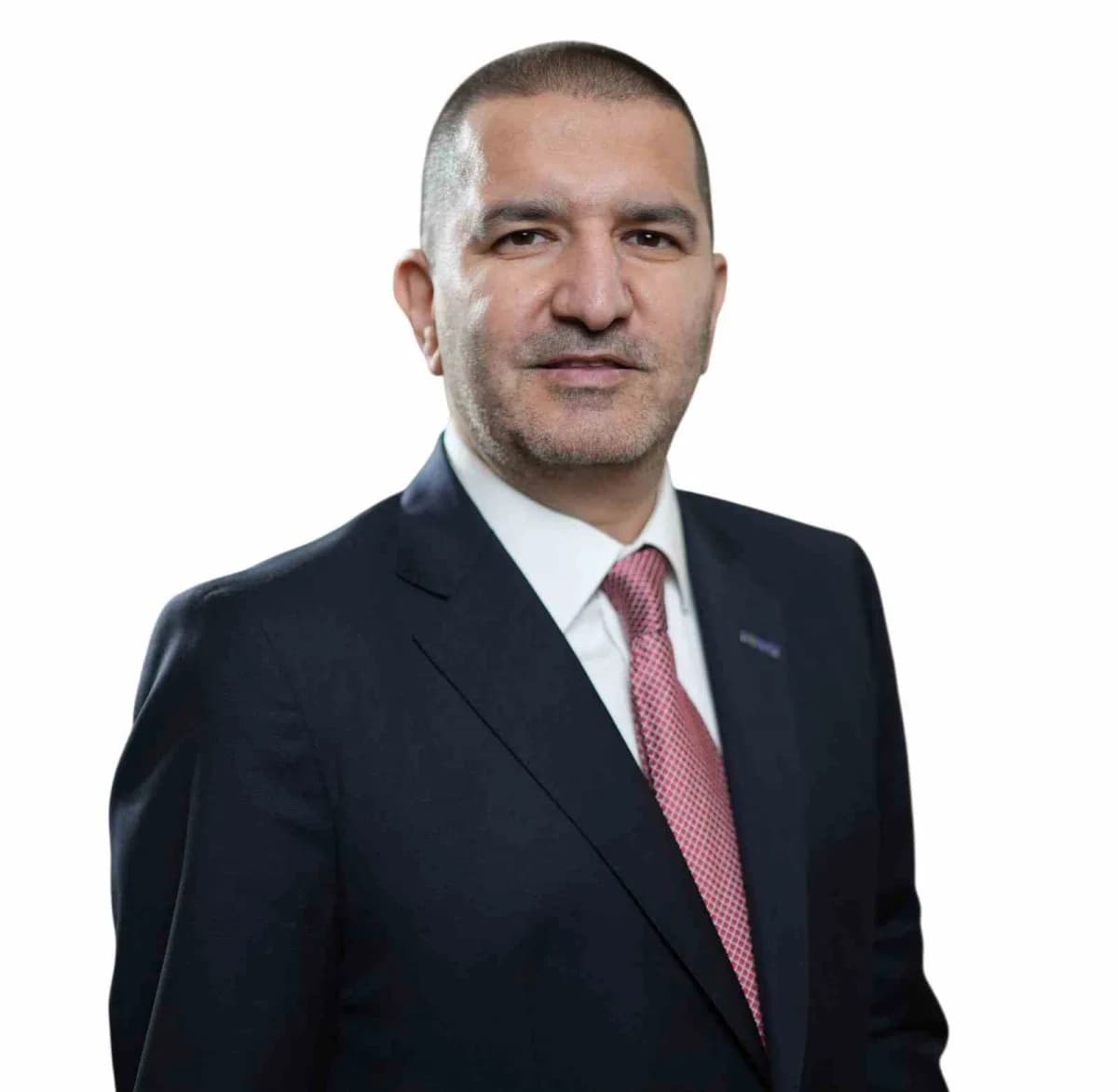 Yıldız Holding Yönetim Kurulu üyeleri Dr. R. Erdem Erkul ve Neslihan Tonbul’un portre fotoğrafları