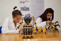 YÖK ve Savunma Sanayii Başkanlığı iş birliğiyle yapay zeka alanında akademik tez programı başvuruları başladı