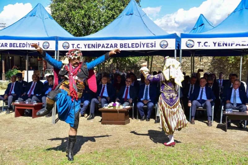 Aydın'ın Milli Mücadele dönemindeki simge isimlerinden Yörük Ali Efe, vefatının 75’inci yıl dönümünde düzenlenen program