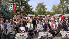 Karabük Safranbolu Yörük Köyü'nde kültür ve gastronomi etkinliği sırasında tarihi sokaklar ve yöresel lezzetler