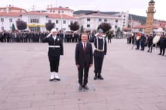 Yozgat Cumhuriyet Meydanı’nda Atatürk Anıtı önünde düzenlenen 19 Eylül Gaziler Günü töreni