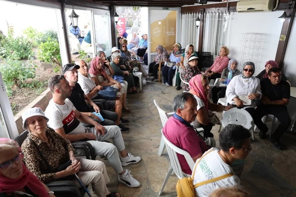 Sanat Güneşi Zeki Müren, vefatının 30. Yılında Bodrum’da dualarla anıldı
