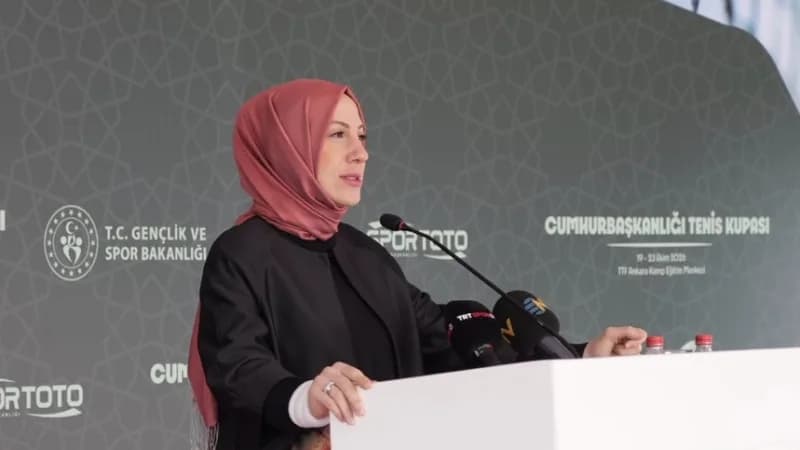 Gençlik ve Spor Bakan Yardımcısı Safa Koçoğlu Gürsoy konuşma yaptı