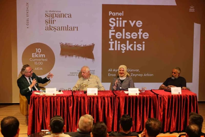 Sakarya'da düzenlenen "25. Uluslararası Sapanca Şiir Akşamları", gerçekleştirilen panel ve kapanış programıyla tamamland
