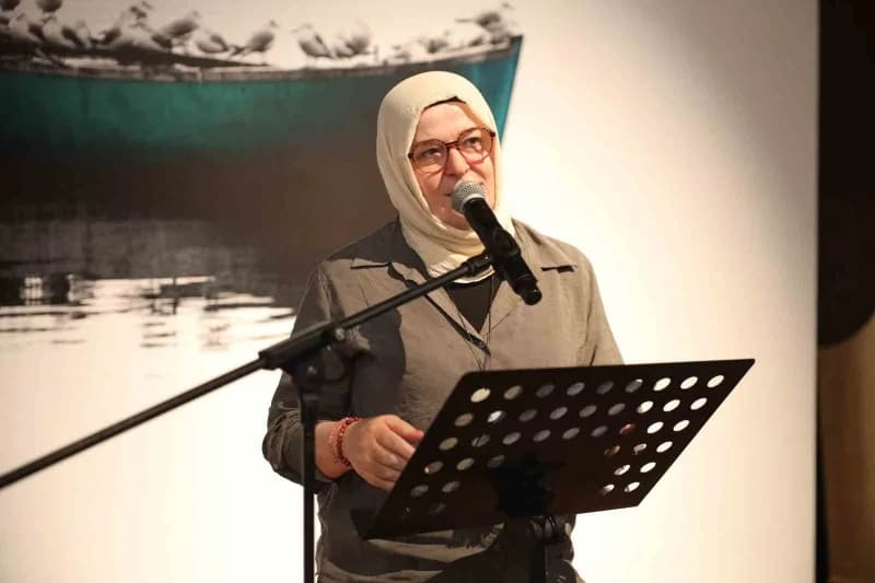 Sakarya'da düzenlenen "25. Uluslararası Sapanca Şiir Akşamları", gerçekleştirilen panel ve kapanış programıyla tamamland