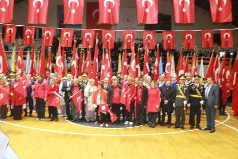 Türkiye Cumhuriyetinin kuruluşunun 103’üncü Yıl Dönümü törenlerle Kutlandı.