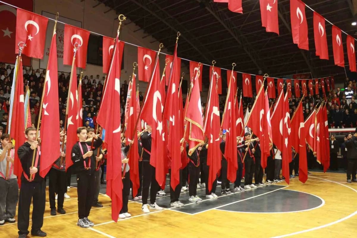 Türkiye Cumhuriyetinin kuruluşunun 103’üncü Yıl Dönümü törenlerle Kutlandı.