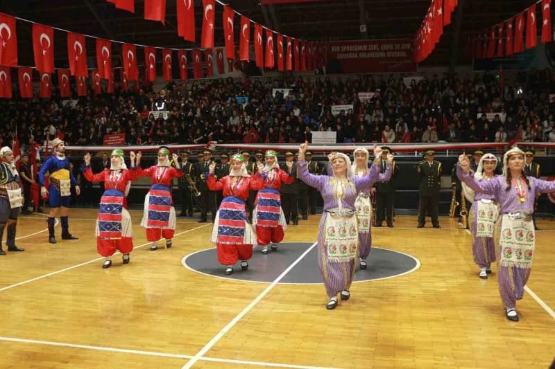 Türkiye Cumhuriyetinin kuruluşunun 103’üncü Yıl Dönümü törenlerle Kutlandı.