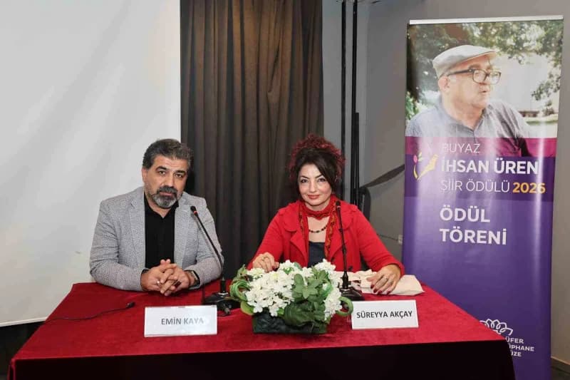 Nilüfer Belediyesi ve Bursa Yazın ve Sanat Derneği (BUYAZ) tarafından düzenlenen BUYAZ İhsan Üren Şiir Ödülü, Nâzım Hikm