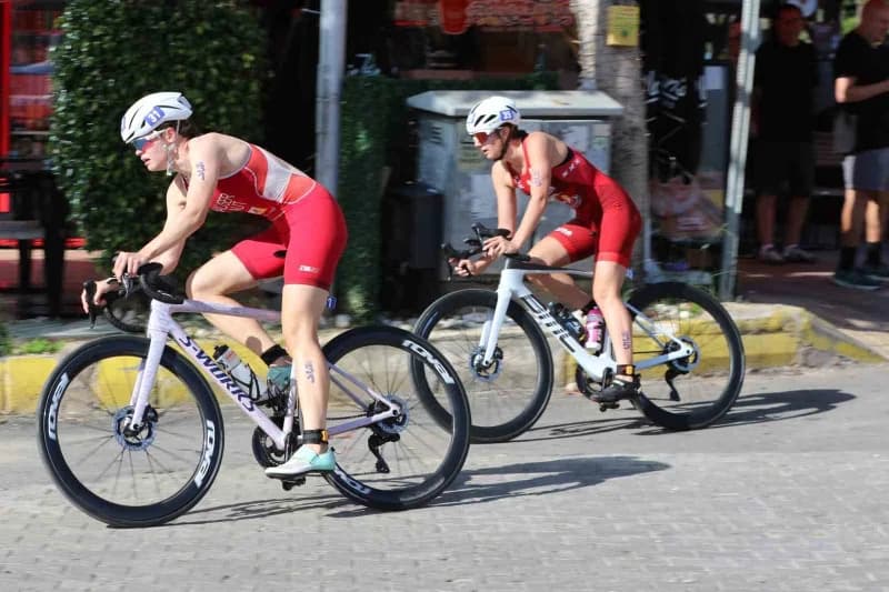 Türkiye Triatlon Federasyonu ve Alanya Belediyesi iş birliğiyle düzenlenen 35. Uluslararası Alanya T