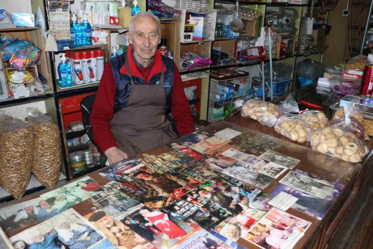 Karabük'ün Safranbolu ilçesinde yaşayan 80 yaşındaki Muzaffer Aydın, 62 yıllık dostu İsmail Turgut'un vefatının ardından
