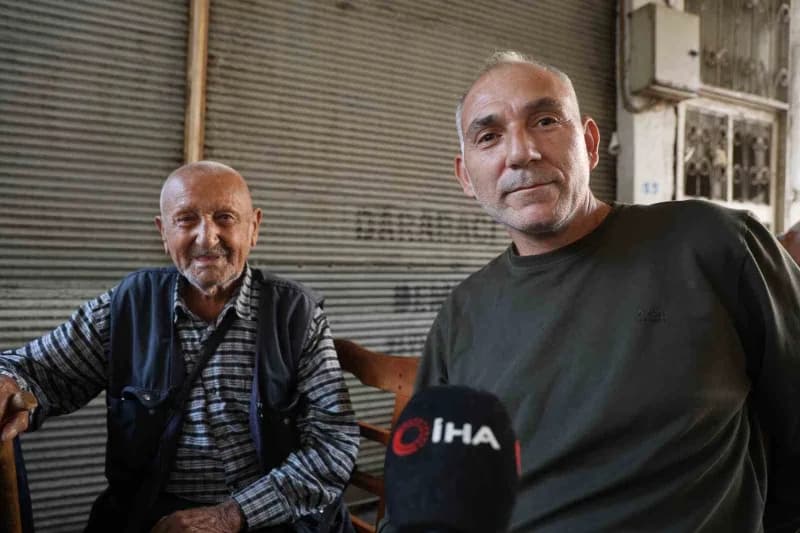 Kıraathane sakini İbrahim Aydın, kıraathane sakini İbrahim Aydın