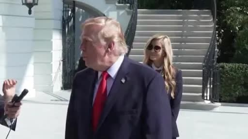ABD Başkanı Donald Trump basın mensuplarına açıklama yaparken