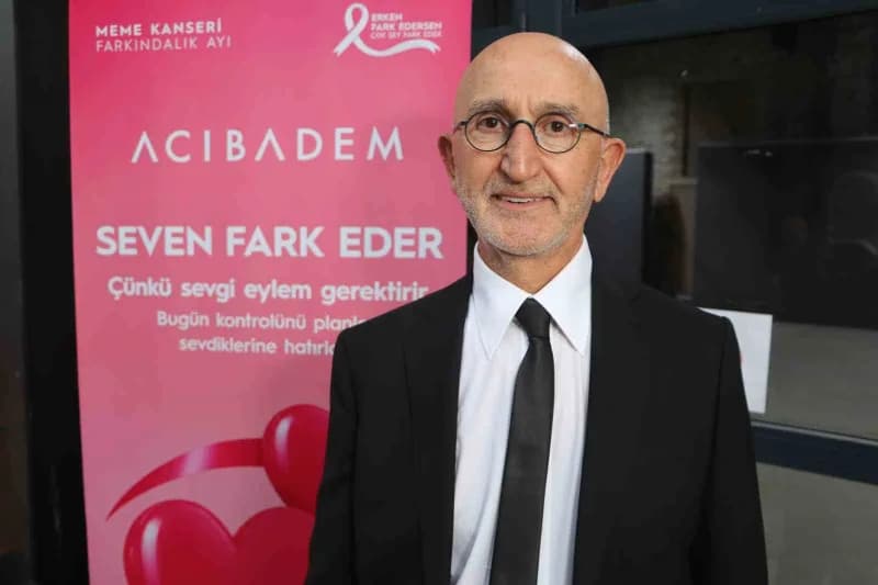 Etkinlik sonrası İHA muhabirine açıklamalarda bulunan Genel Cerrahi Uzmanı Prof. Dr. Orhan Demircan, bütün dünyada ekim