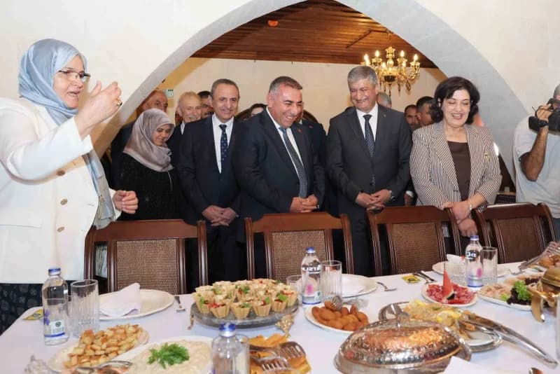 Adana’da tarihi Selamlık yapısında açılan Selamlık Sofra Mirası Evi binası