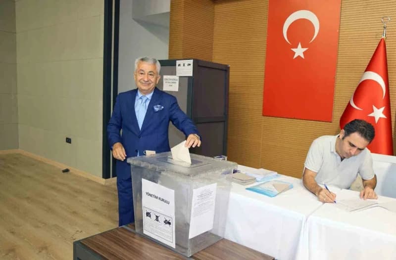 Yönetim Kurulu Başkanlığına Mehmet Şahbaz seçildi.