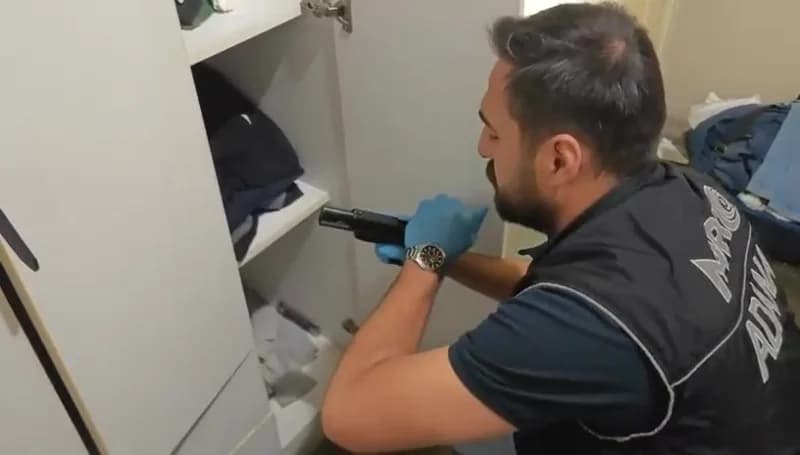 Adana merkezli 11 ilde 16 boyunca yapılan teknik ve fiziki takibin ardından ‘yıkamacılar’ silahlı suç örgütüne şafak vak